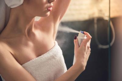 狐臭是怎么引起的?缓解狐臭不妨用好3招,或不用开刀
